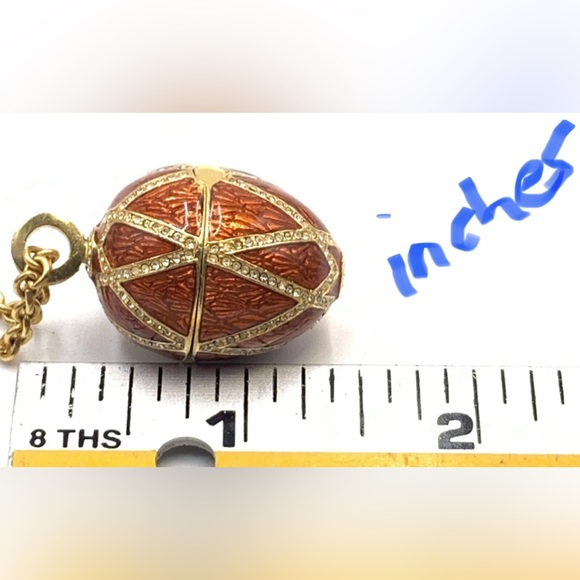 Vintage MMA MET Hinged Gold Tone Faberge Egg Style Pendant Necklace 36.5" - Picture 7 of 11